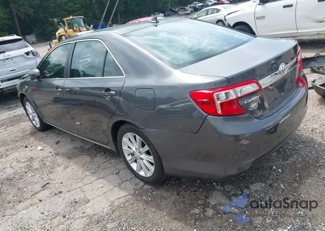2012 Toyota Camry Xle V6 z USA, uszkodzony, nr VIN 4T1BK1FK4CU514007